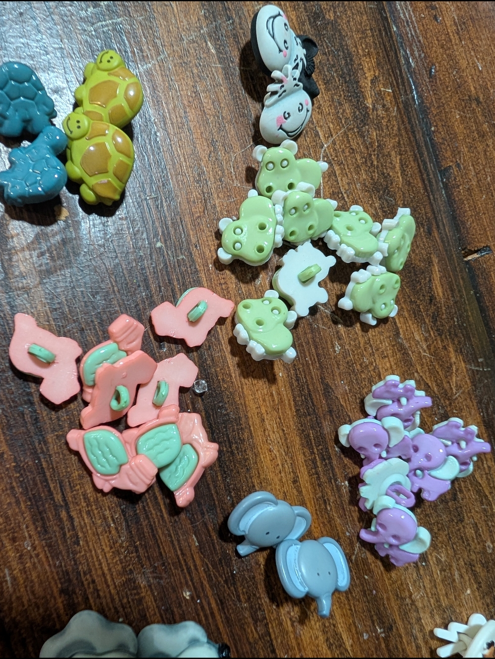 Childrens Buttons - Picture 10 of 16